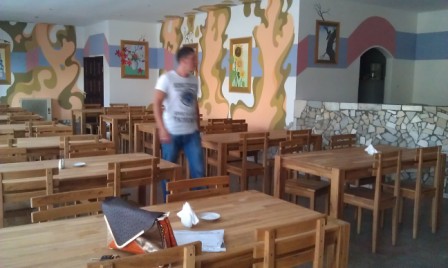 кафе островок.jpg