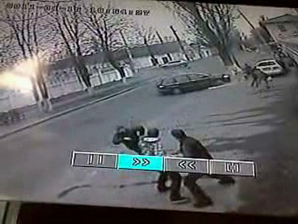 2011.04.15 0-00-04.184.jpg (148.38 KiB) Просмотров: 3485 2011.04.15 0-00-04.184.jpg