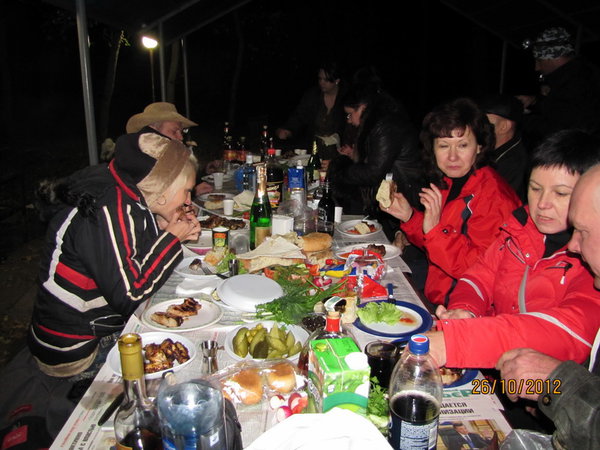 ужин1.jpg (193.43 KiB) Просмотров: 7464 ужин1.jpg