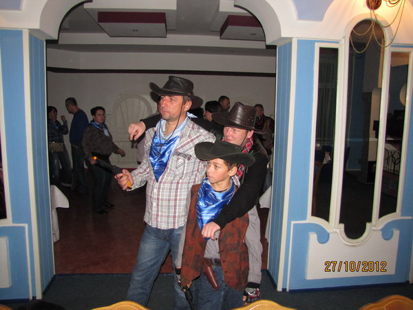 3 бойца.jpg (174.87 KiB) Просмотров: 7430 3 бойца.jpg