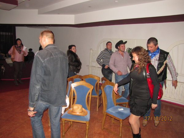 ціганочка4.jpg (159.46 KiB) Просмотров: 7406 ціганочка4.jpg