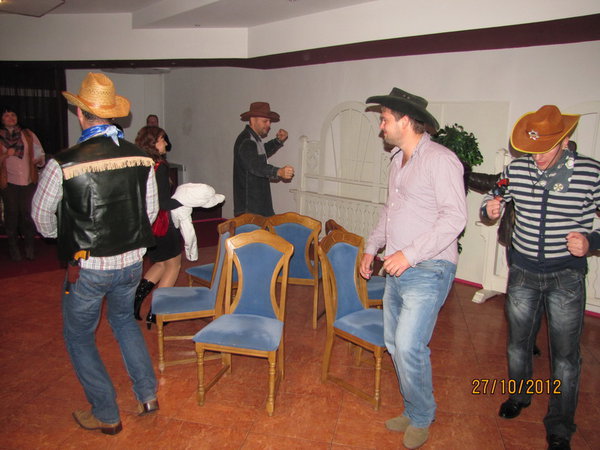 ціганочка2.jpg (179.7 KiB) Просмотров: 7406 ціганочка2.jpg