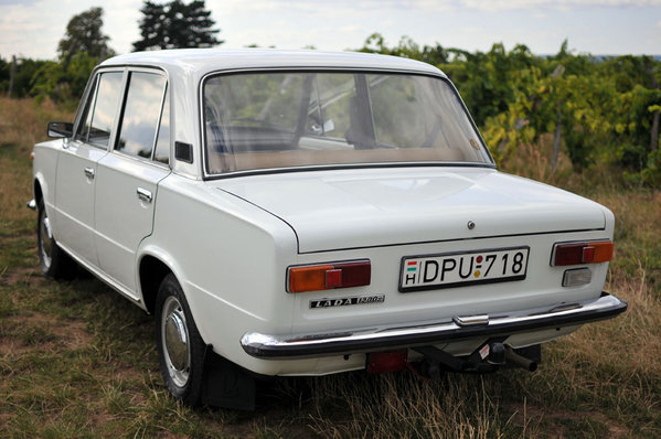 lada010.jpg