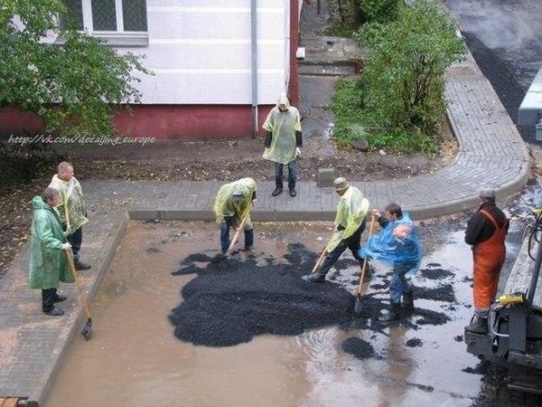 Road1.jpg