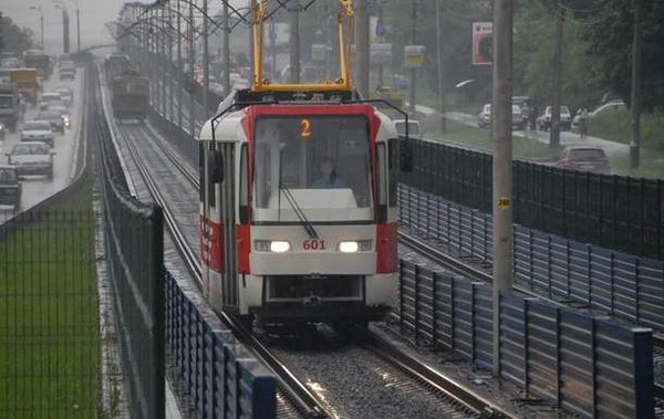 1484640759_tramvay.jpg (34.33 KiB) Просмотров: 5801 1484640759_tramvay.jpg