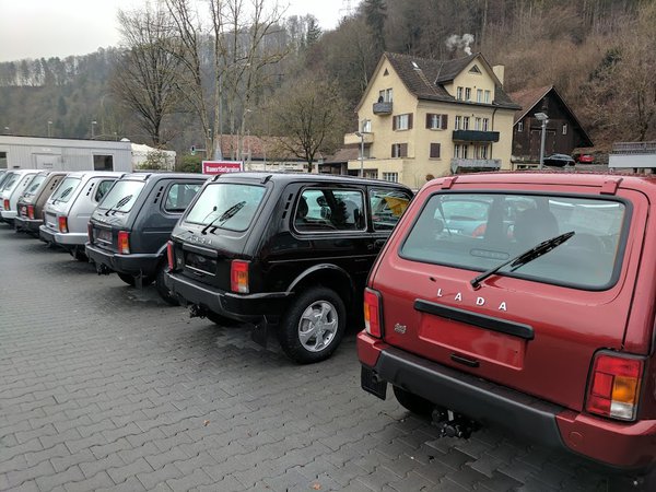 lada-back.jpg