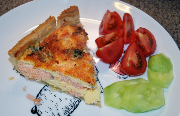 quiche_lorraine_fish_2.jpg