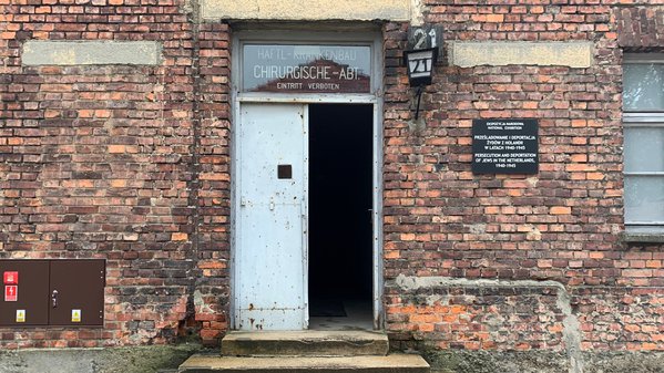 Aus9.jpg (800.02 KiB) Просмотров: 3768 Aus9.jpg