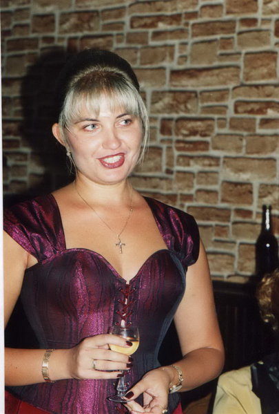 blond 1.jpg