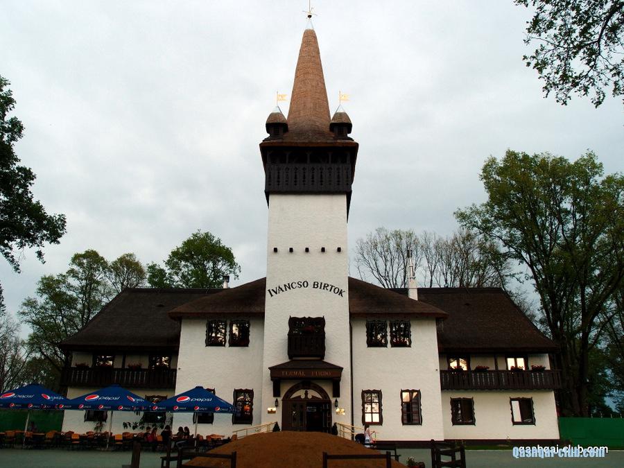 P6107604