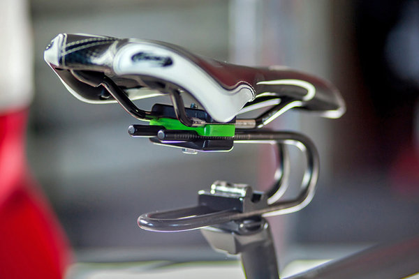 Rinsten-Spring_steel-leaf-spring-add-on-bicycle-saddle-shock-absorber.jpg (278.87 KiB) Просмотров: 1116 Rinsten-Spring_steel-leaf-spring-add-on-bicycle-saddle-shock-absorber.jpg