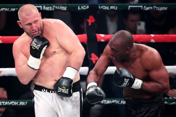 sergej-haritonov-nokautiroval-denni-uiljamsa_1599906819302095812.jpg