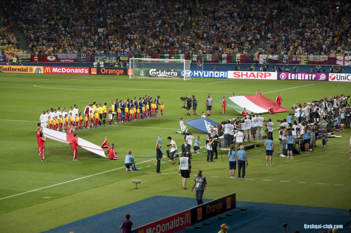 EURO2012-1-19