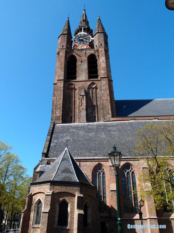 P4264467